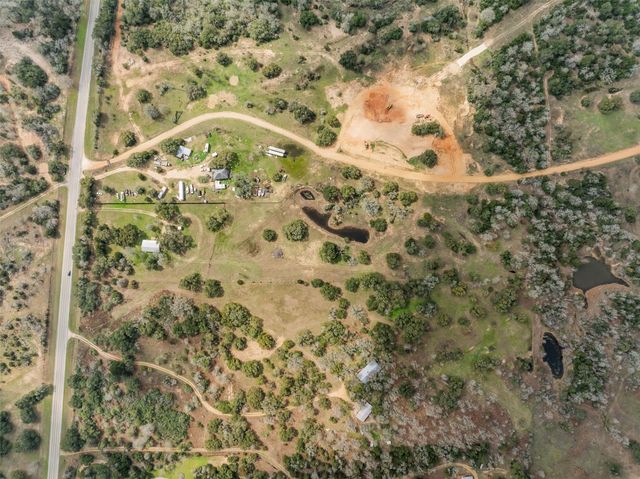 2407 E State Highway 159, Fayetteville, TX 78940