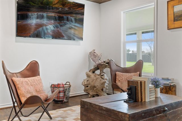 2407 E State Highway 159, Fayetteville, TX 78940