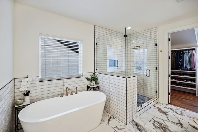 7674 Sawyer Brown Rd, Nashville, TN 37221