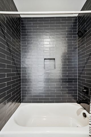 7674 Sawyer Brown Rd, Nashville, TN 37221