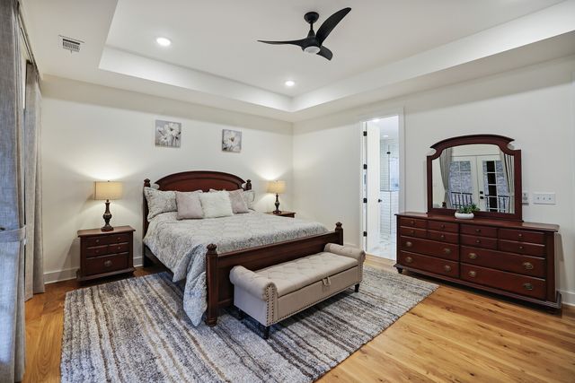 7674 Sawyer Brown Rd, Nashville, TN 37221