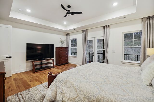 7674 Sawyer Brown Rd, Nashville, TN 37221