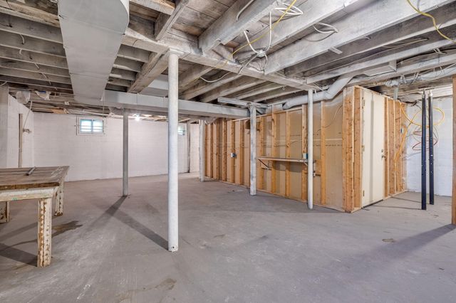 732 Wood Street, Muskegon City, MI 49442