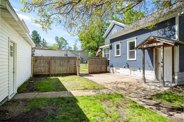 732 Wood Street, Muskegon City, MI 49442