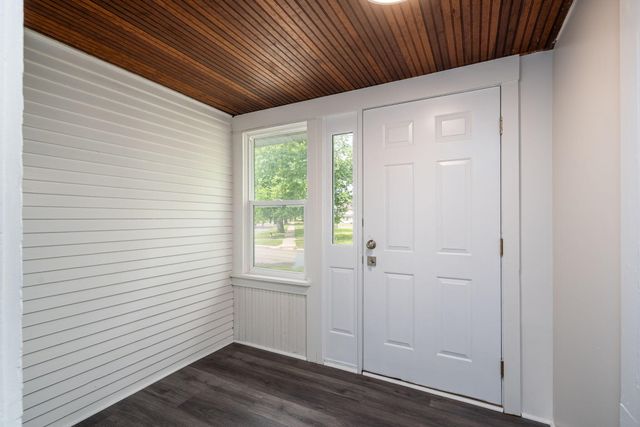 732 Wood Street, Muskegon City, MI 49442