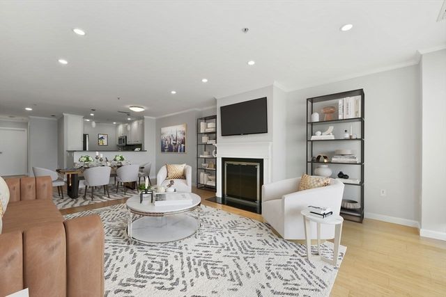 6 Canal Park 705, Cambridge, MA 02141