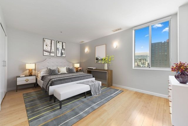 6 Canal Park 705, Cambridge, MA 02141