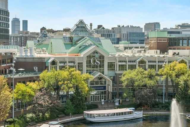 6 Canal Park 705, Cambridge, MA 02141
