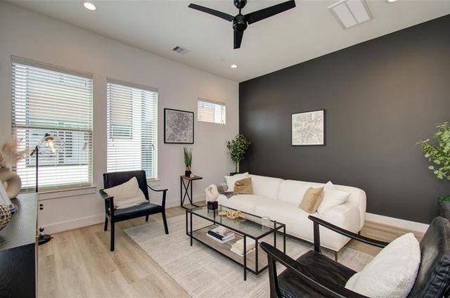 2309 Eagle Street, Houston, TX 77004