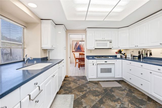 25300 Corte Sombrero, Murrieta, CA 92563