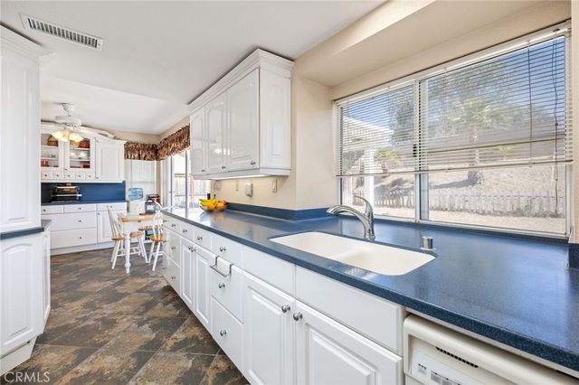 25300 Corte Sombrero, Murrieta, CA 92563