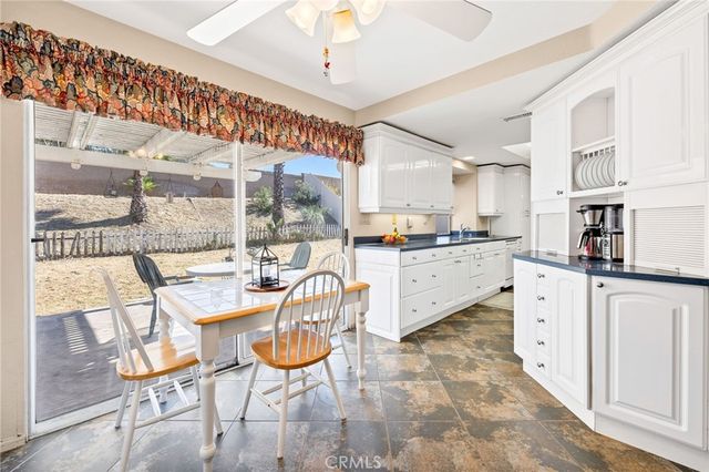 25300 Corte Sombrero, Murrieta, CA 92563