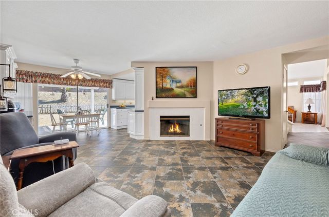 25300 Corte Sombrero, Murrieta, CA 92563