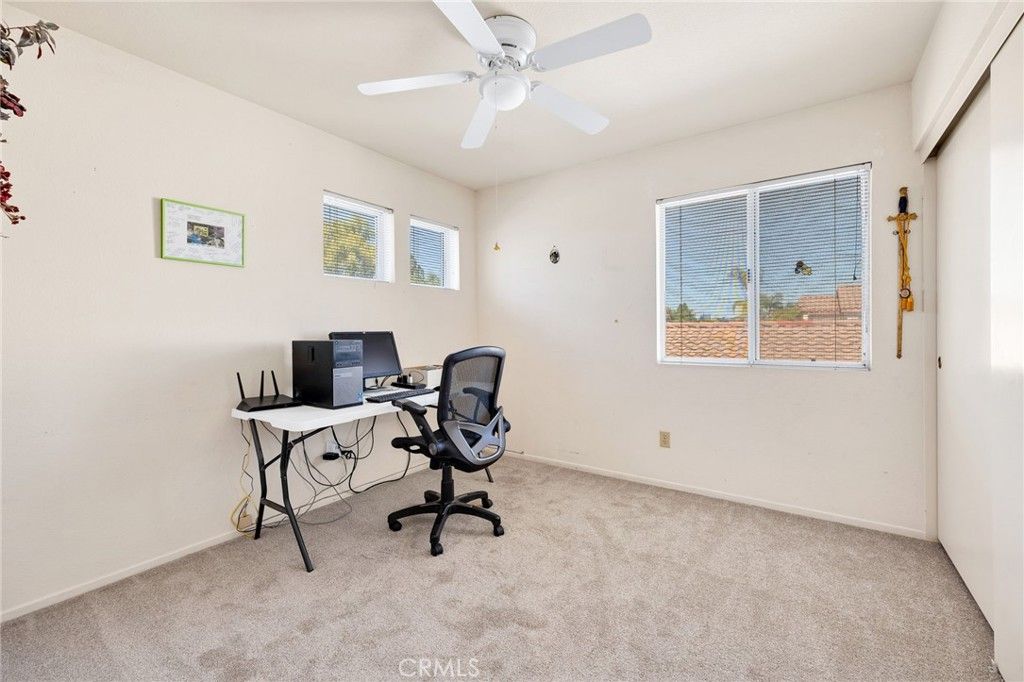 Image 23 of property listing at 25300 Corte Sombrero, Murrieta, CA 92563