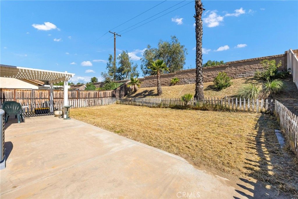 Image 32 of property listing at 25300 Corte Sombrero, Murrieta, CA 92563