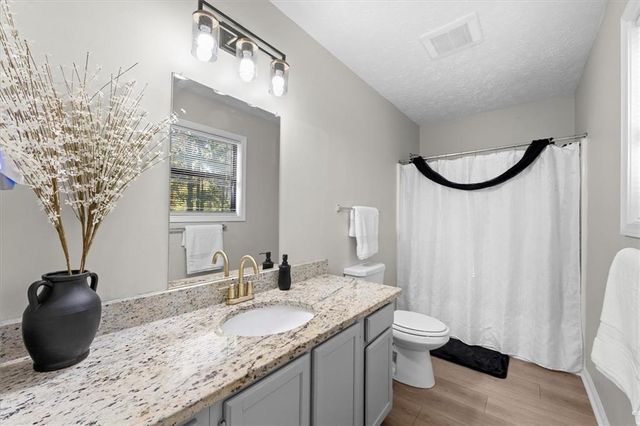 4041 Woodbridge Court, Powder Springs, GA 30127