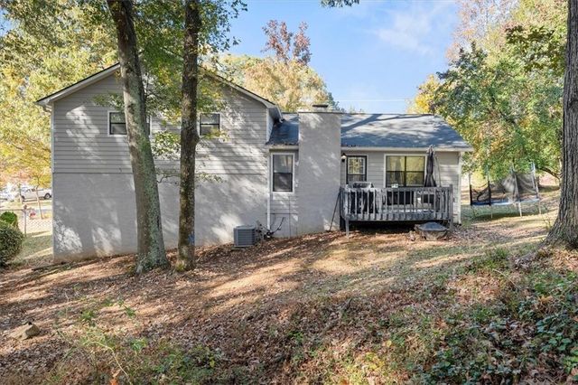 4041 Woodbridge Court, Powder Springs, GA 30127