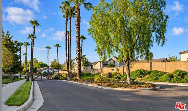 17886 Robusta Drive, Riverside, CA 92503