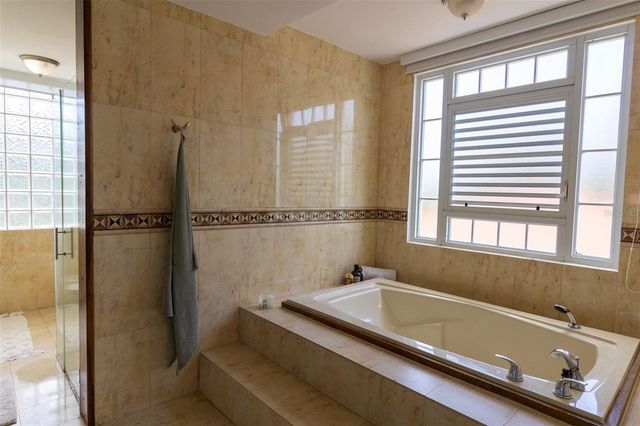 A21 CALLE POPPY, PARQUE FORESTAL A21, San Juan, PR 00926