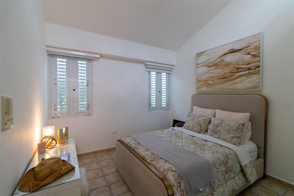 Image 21 of property listing at A21 CALLE POPPY, PARQUE FORESTAL A21, San Juan, PR 00926