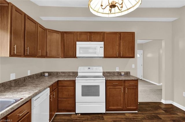 963 Harris Street, Eden, NC 27288