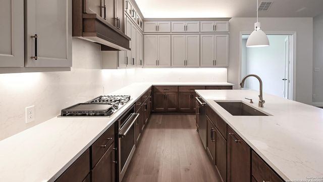 1108 Elm Forest Drive, New Braunfels, TX 78132