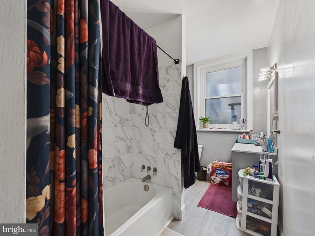 4702 CEDAR AVE, Philadelphia, PA 19143