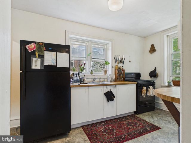 4702 CEDAR AVE, Philadelphia, PA 19143