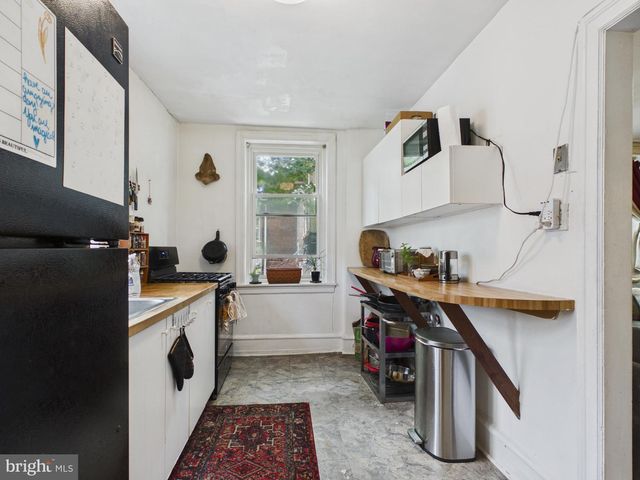 4702 CEDAR AVE, Philadelphia, PA 19143