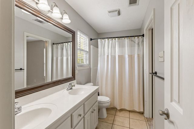 137 Weathering Dr Drive, Austin, AR 72007