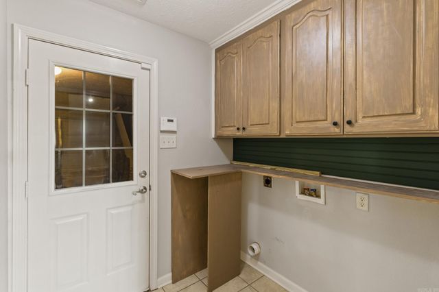 137 Weathering Dr Drive, Austin, AR 72007