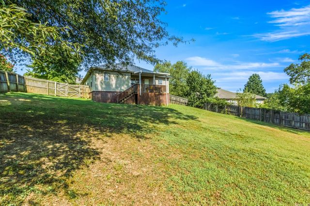 137 Weathering Dr Drive, Austin, AR 72007