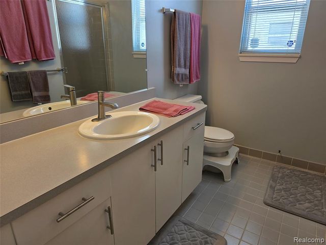 2090 Pleasant Drive, Commerce Twp, MI 48390