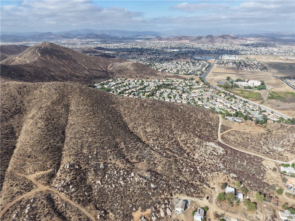 1 Fargo Street, Menifee, CA 92585 — photo 2