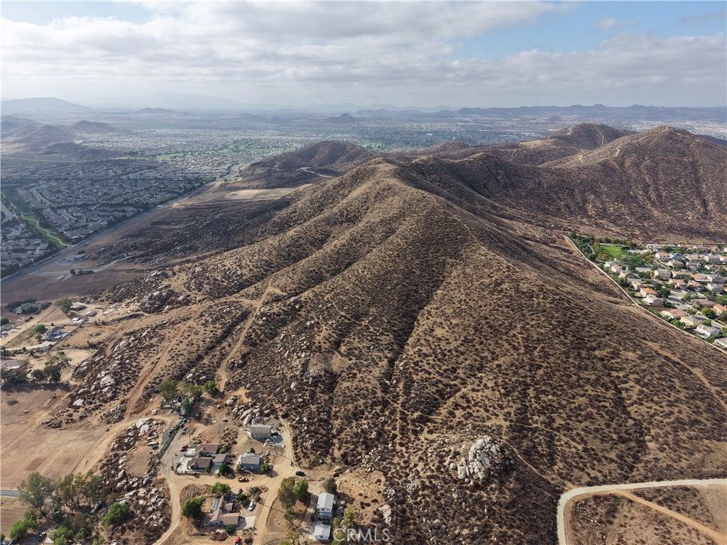 1 Fargo Street, Menifee, CA 92585 — photo 4