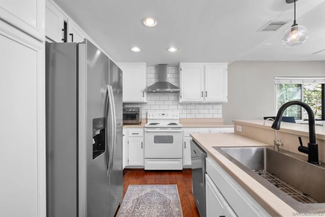 17885 Caminito Pinero 255, San Diego, CA 92128