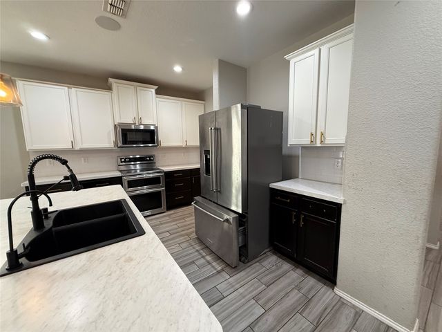 7413 Lake Vista Way, Fort Worth, TX 76179