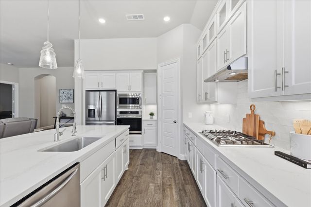 3905 W Wildridge Boulevard, Oak Point, TX 75068