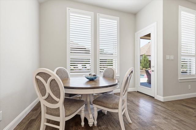 3905 W Wildridge Boulevard, Oak Point, TX 75068