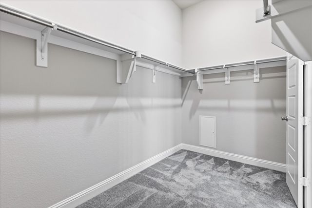 3905 W Wildridge Boulevard, Oak Point, TX 75068