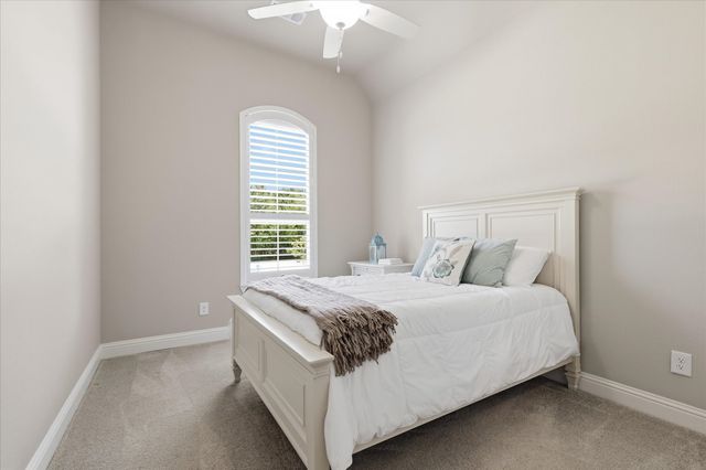 3905 W Wildridge Boulevard, Oak Point, TX 75068