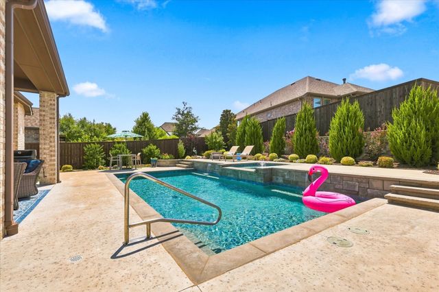 3905 W Wildridge Boulevard, Oak Point, TX 75068