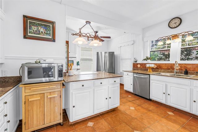 6120 5TH AVENUE S, St Petersburg, FL 33707