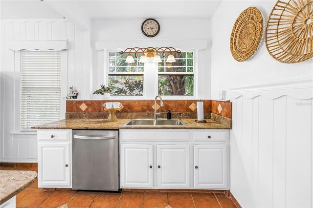 6120 5TH AVENUE S, St Petersburg, FL 33707