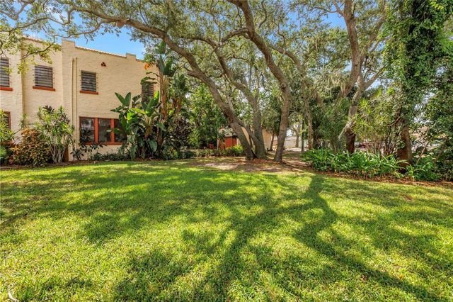 6120 5TH AVENUE S, St Petersburg, FL 33707
