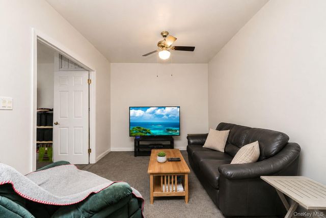 2118 W 7th Street, Brooklyn, NY 11223