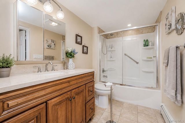2118 W 7th Street, Brooklyn, NY 11223