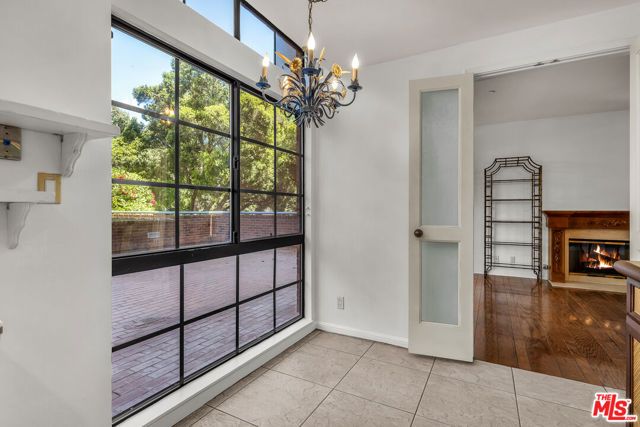 200 N Swall Drive 313, Beverly Hills, CA 90211