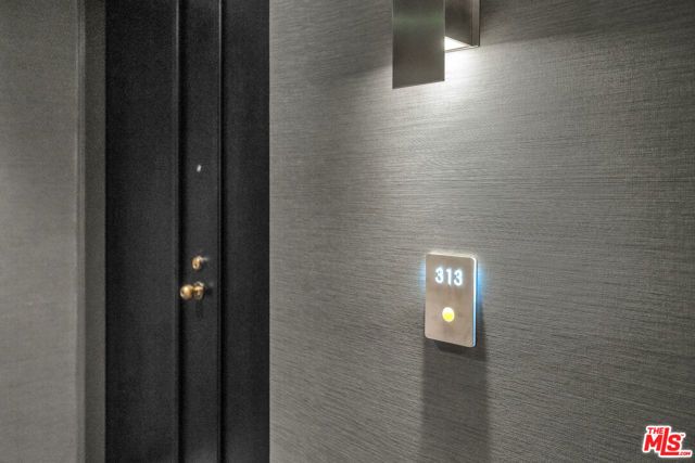 200 N Swall Drive 313, Beverly Hills, CA 90211