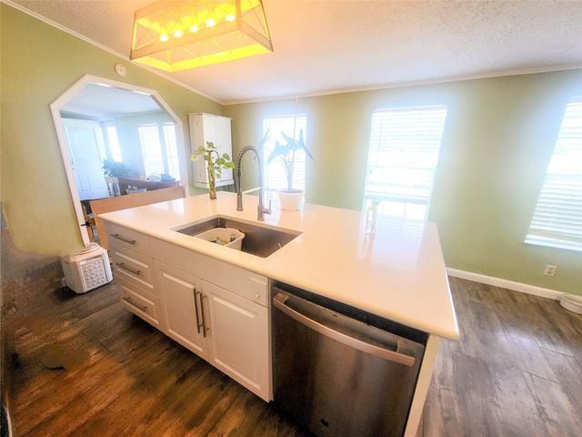 17120 NW 38th Avenue, Okeechobee, FL 34972